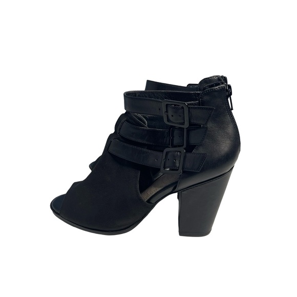 Gianni Bini black leather triple buckle strap block back zip open toe heels 9M - Picture 4 of 13